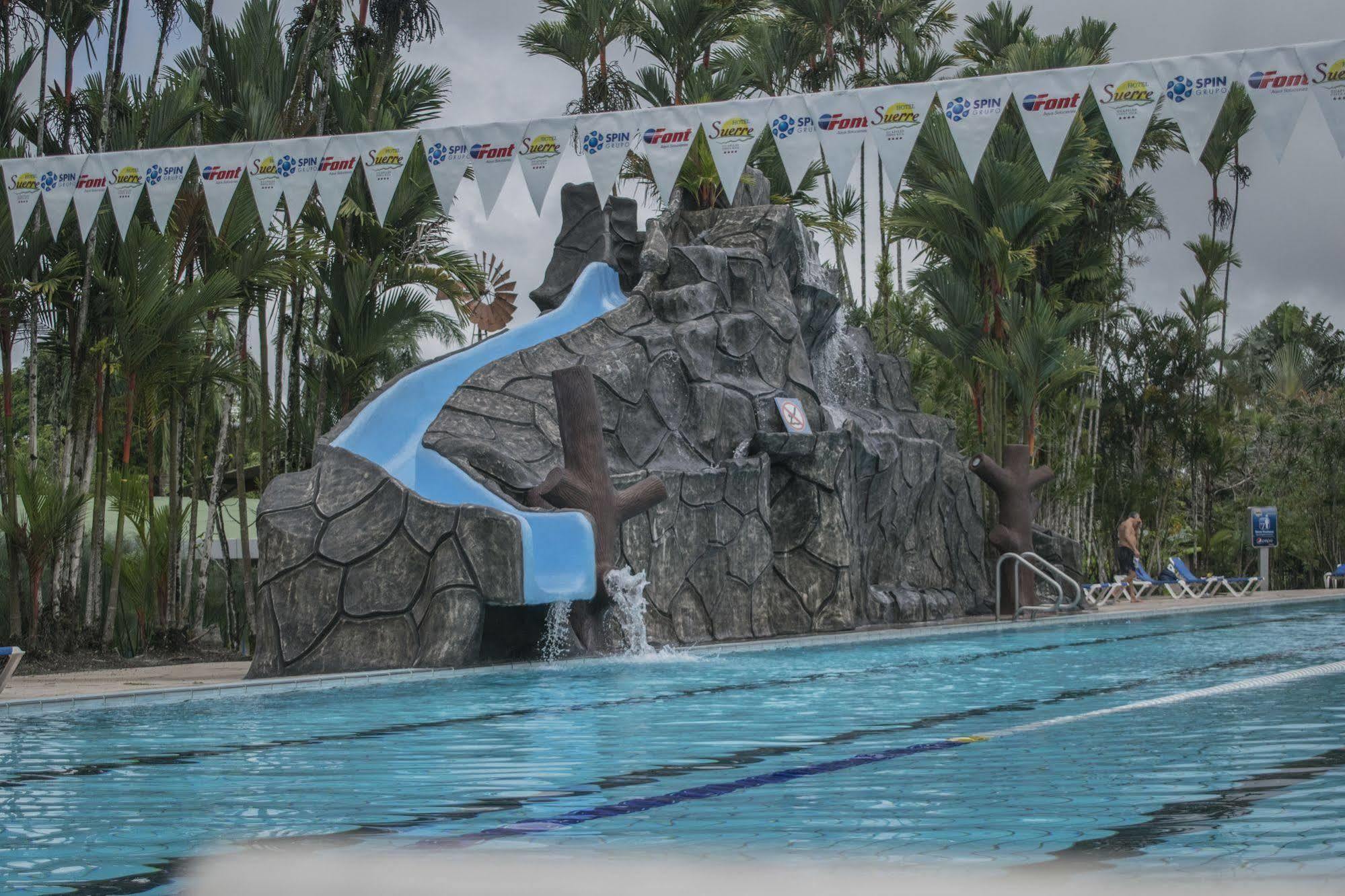 ホテル スエレ Guápiles エクステリア 写真
